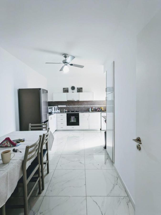 Diana Apartment Limassol Exterior foto